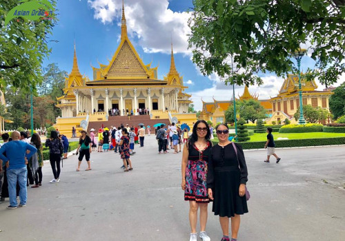 Hình ảnh đoàn tham qua Campuchia Siêm Riệp khởi hành ngày 29-6-2018