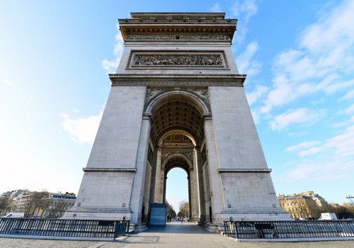 Khám phá Khải Hoàn Môn - Biểu tượng của thành phố Paris nước Pháp