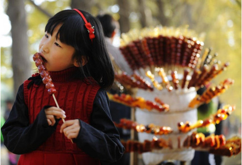 Kẹo hồ lô - món ăn vặt gắn liền với tuổi thơ của người Trung Quốc