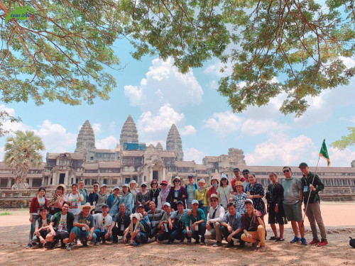 Hình ảnh kỷ niệm đoàn Campuchia khám phá kỳ quan thế giới Angkor Wat dịp lễ 30-4