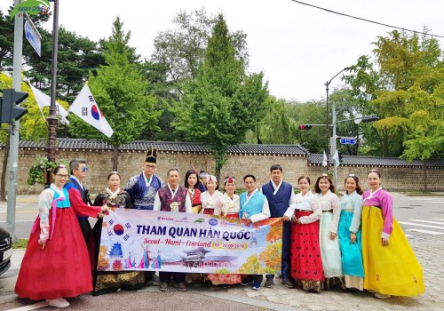 Hình đoàn du lịch Hàn Quốc khởi hành 19-9-2019