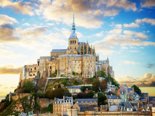 Khám phá 15 nhà thờ cổ tuyệt đẹp ở Châu Âu