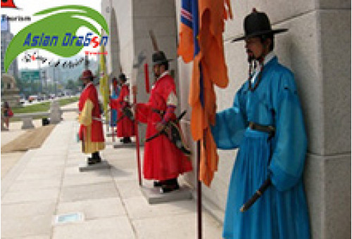 Du lịch Hàn Quốc tham quan Cung điện hoàng gia Gyeongbok