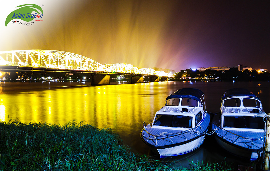 TOUR ĐÀ NẴNG - HUẾ - ĐỘNG PHONG NHA/THIÊN ĐƯỜNG - CÙ LAO CHÀM - HỘI AN - NGŨ HÀNH SƠN 5 NGÀY 4 ĐÊM