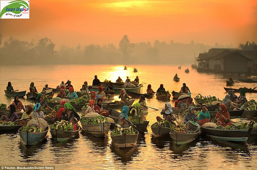 Du lịch Indonesia: chợ nổi