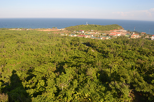 du lịch đảo còn cỏ