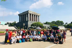 Chào mừng đoàn Đại học Cần Thơ tham quan miền Bắc 16-7-2019