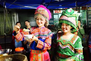 Nét đẹp trong sắc phục truyền thống ở vùng Tây Bắc